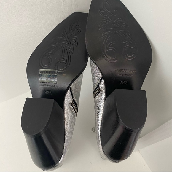Free People Brayden Metallic Leather Metal Toe Western Cowboy Boots Booties 8.5 - Picture 14 of 16